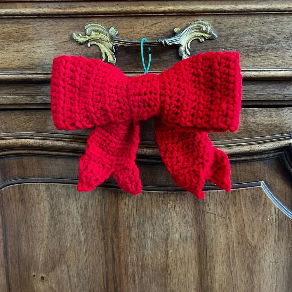 Hand Crocheted Big Red Christmas Bow! - Picture 5 of 14